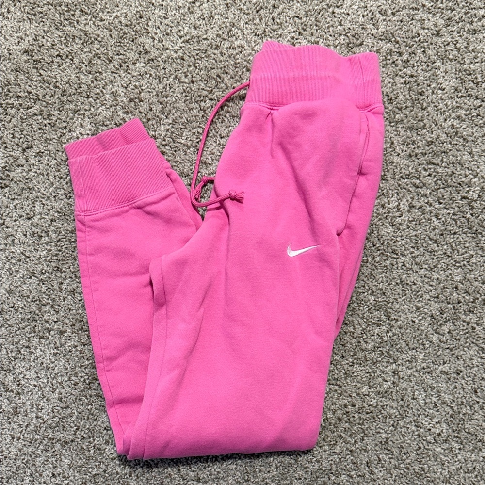 Women’s Nike Pink Sweatpants